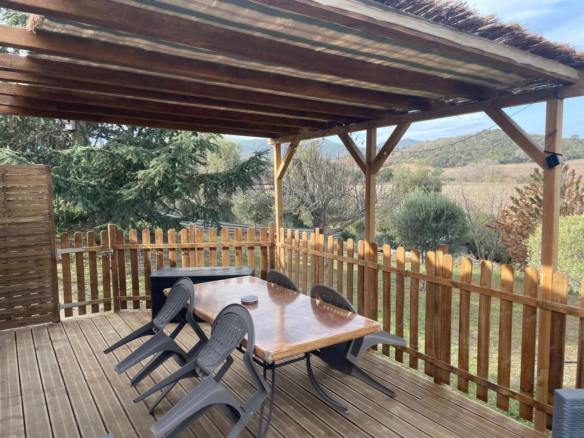 Gite De L'Auxineill Castelnou ภายนอก รูปภาพ